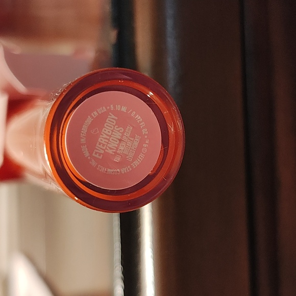 Everybody knows supreme gloss Jeffree star - Picture 5 of 5